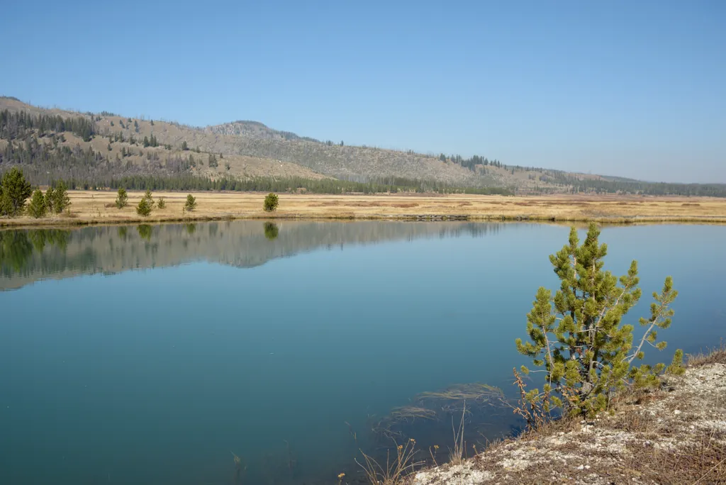 Settling pond