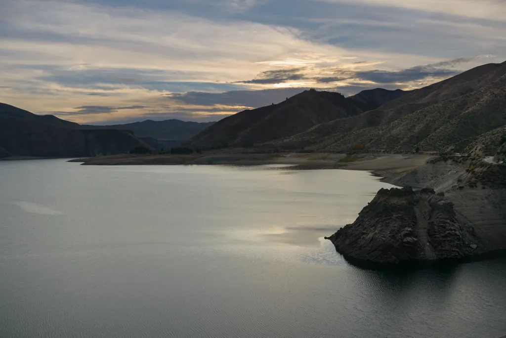 Fading light above Arrowrock Reservoir